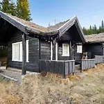Bekkeblom, Family With Extension In